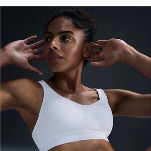 Nike Indy High Support Sports Bra